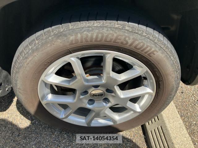 Jeep RENEGADE 2024-03 6612456-7