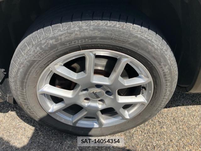 Jeep RENEGADE 2024-03 6612456-8