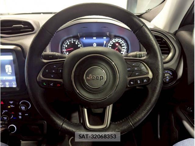 Jeep RENEGADE 2022-04 6612452-17
