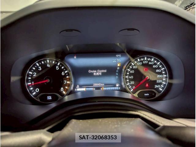 Jeep RENEGADE 2022-04 6612452-28