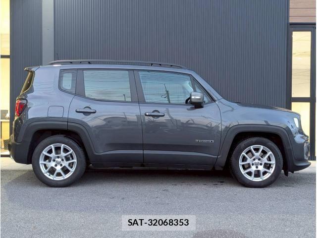 Jeep RENEGADE 2022-04 6612452-5