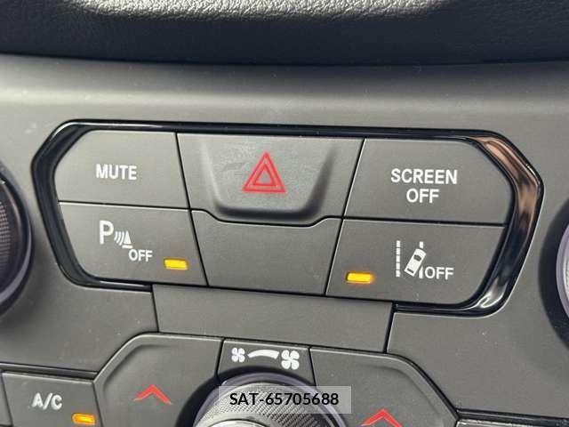 Jeep RENEGADE 2019-05 6641735-21