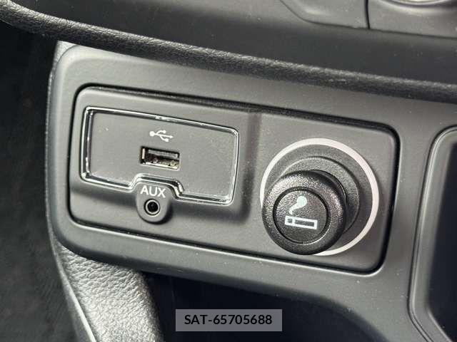 Jeep RENEGADE 2019-05 6641735-22