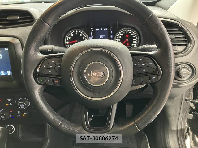 Jeep RENEGADE 2018-06 6672045-24