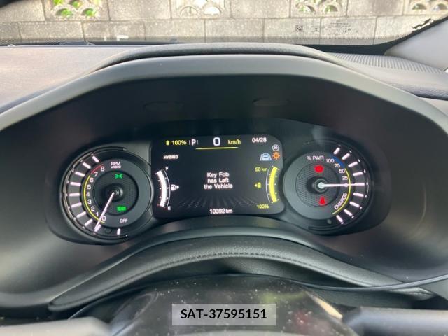 Jeep RENEGADE 2021-10 6672044-14