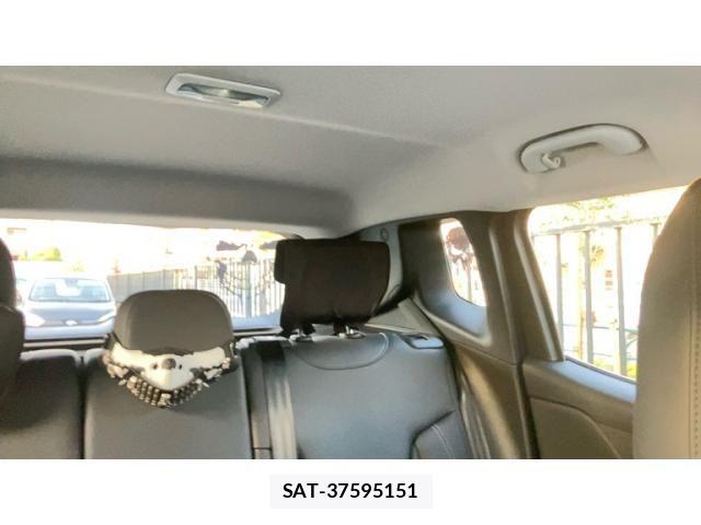 Jeep RENEGADE 2021-10 6672044-24