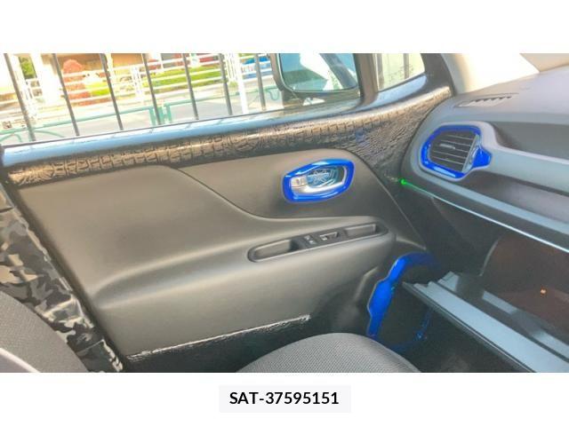 Jeep RENEGADE 2021-10 6672044-25