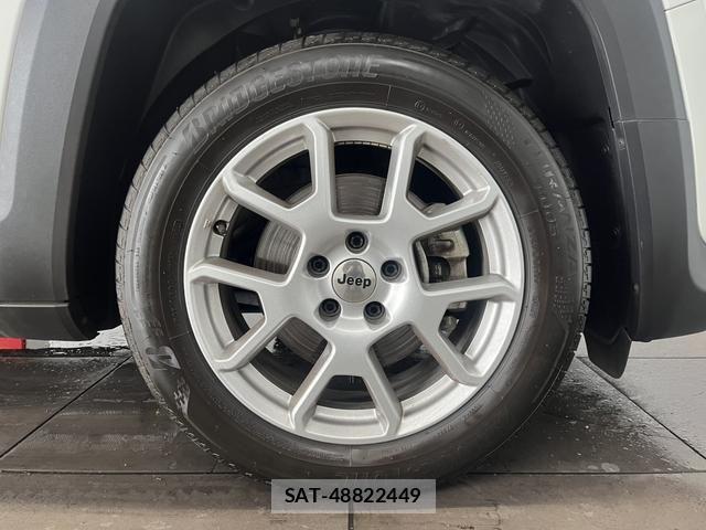 Jeep RENEGADE 2023-08 6676430-16