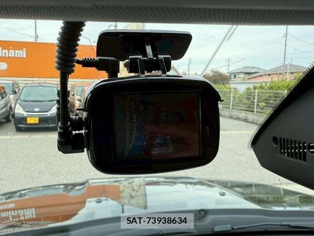 Jeep RENEGADE 2020-07 6691065-5