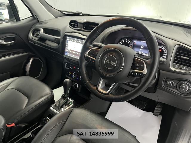 Jeep RENEGADE 2023-06 6716372-1