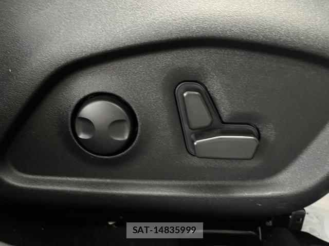 Jeep RENEGADE 2023-06 6716372-8