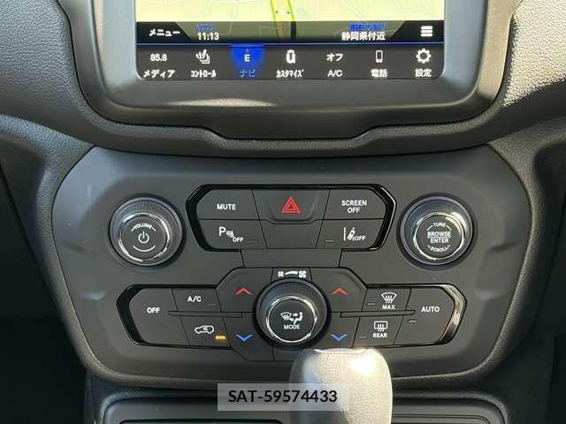 Jeep RENEGADE 2024-04 7220058-17