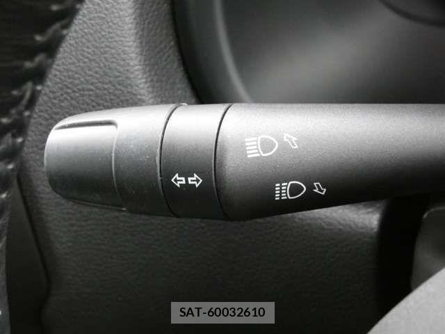 Jeep RENEGADE 2023-12 7220060-8