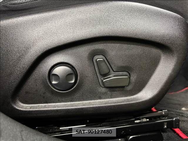 Jeep RENEGADE 2020-06 7251117-8