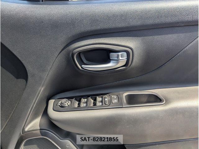Jeep RENEGADE 2020-04 7271592-21