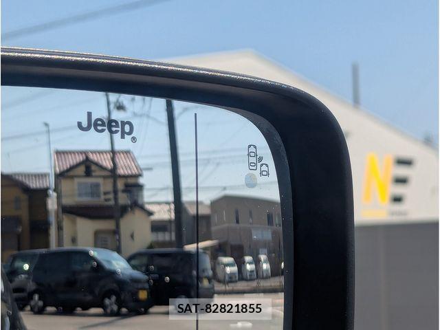 Jeep RENEGADE 2020-04 7271592-28