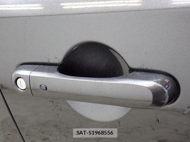 Jeep RENEGADE 2021-08 7272094-11