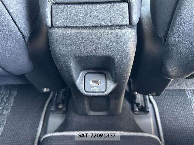Jeep RENEGADE 2020-11 7272091-26