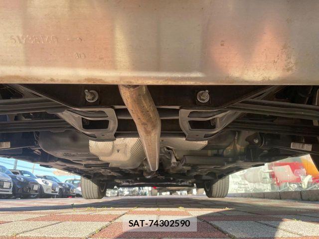 Jeep RENEGADE 2023-06 7327634-19