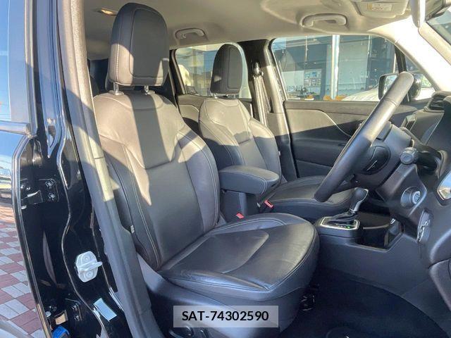 Jeep RENEGADE 2023-06 7327634-8