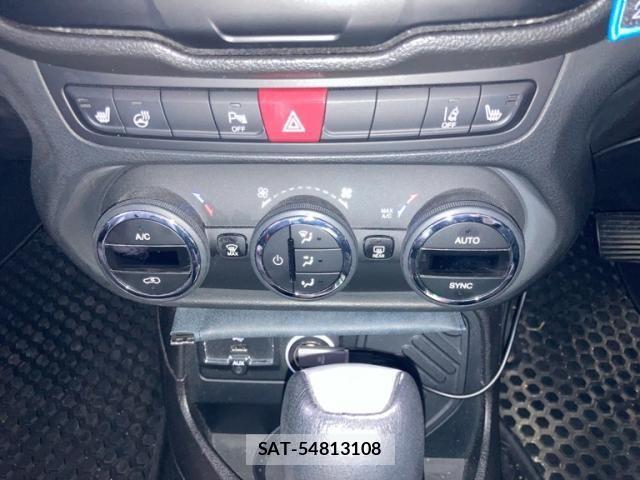 Jeep RENEGADE 2017-10 7327636-27