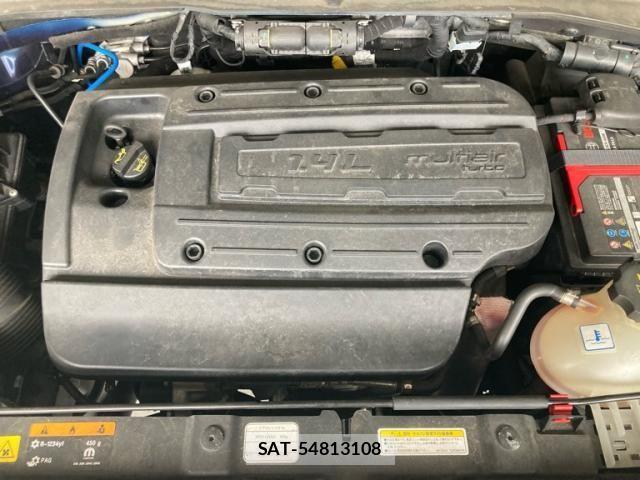 Jeep RENEGADE 2017-10 7327636-29