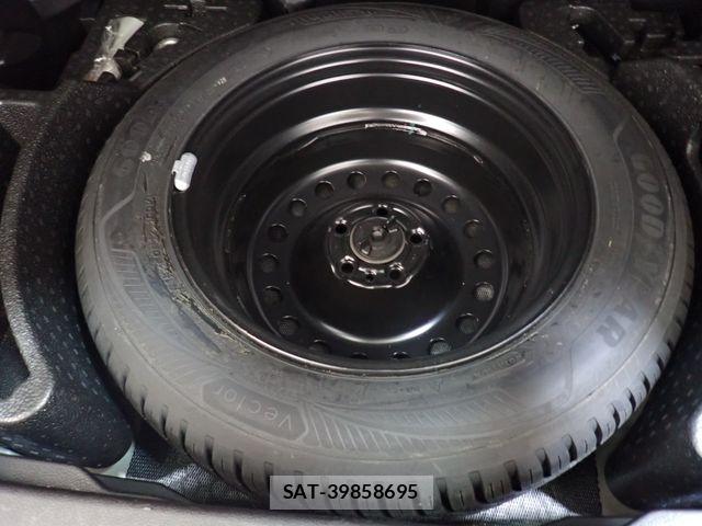 Jeep RENEGADE 2021-09 7358197-24