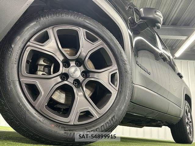 Jeep RENEGADE 2021-05 7358198-18