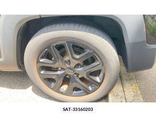 Jeep RENEGADE 2019-06 7358201-5