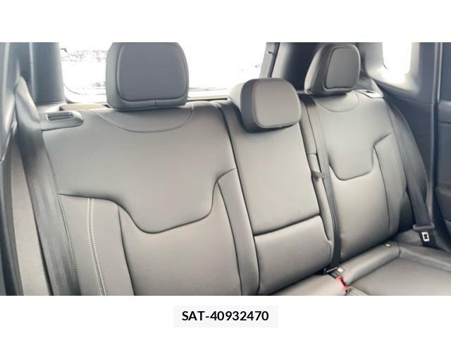Jeep RENEGADE 2021-08 7358202-17