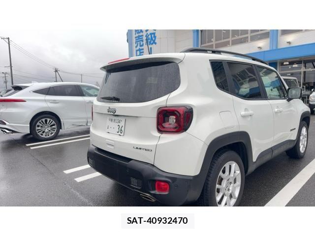 Jeep RENEGADE 2021-08 7358202-1