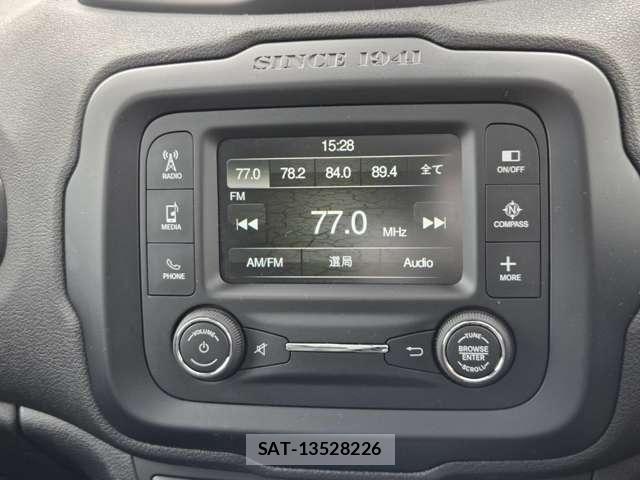 Jeep RENEGADE 2015-10 7455021-18
