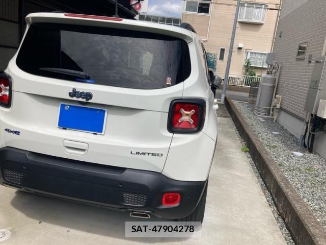 Jeep RENEGADE 2022-05 7501018-2