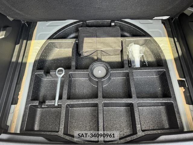 Jeep RENEGADE 2019-02 7508888-13