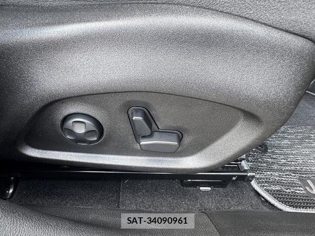 Jeep RENEGADE 2019-02 7508888-26