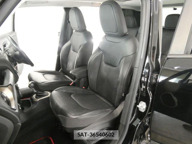 Jeep RENEGADE 2017-06 7508887-19
