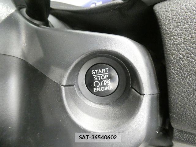 Jeep RENEGADE 2017-06 7508887-22