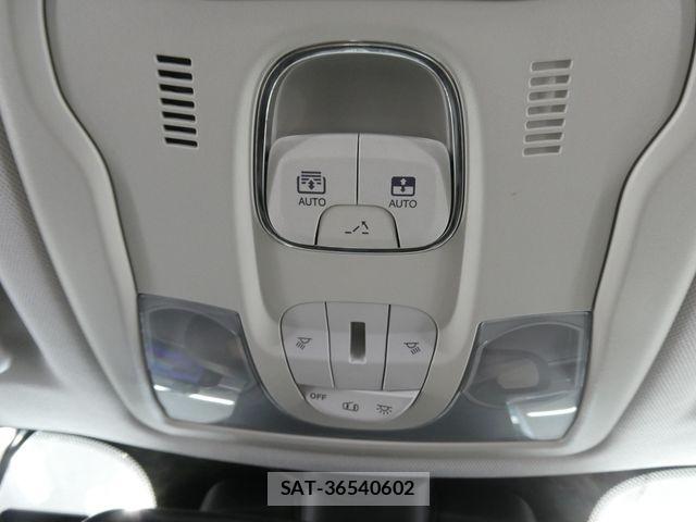 Jeep RENEGADE 2017-06 7508887-25
