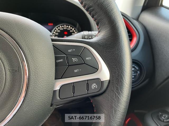 Jeep RENEGADE 2020-10 7562262-11