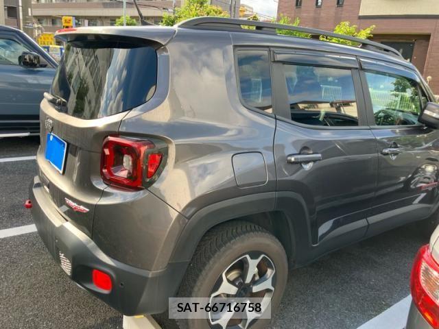 Jeep RENEGADE 2020-10 7562262-3