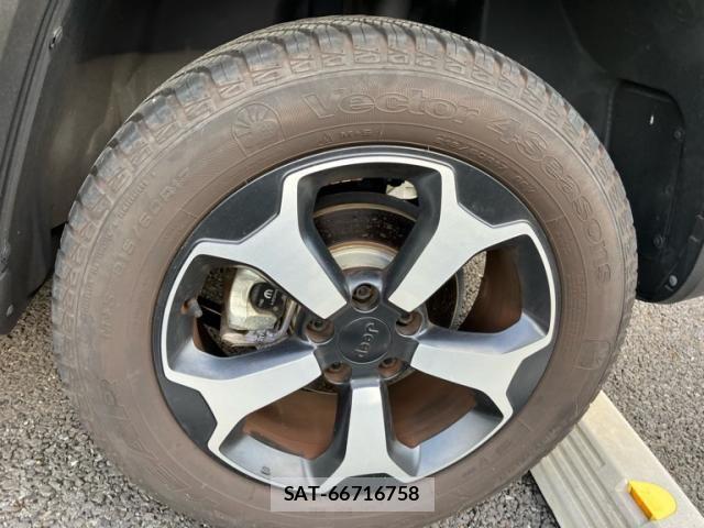 Jeep RENEGADE 2020-10 7562262-8