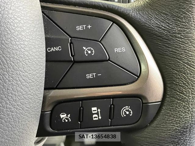 Jeep RENEGADE 2022-07 7617235-13