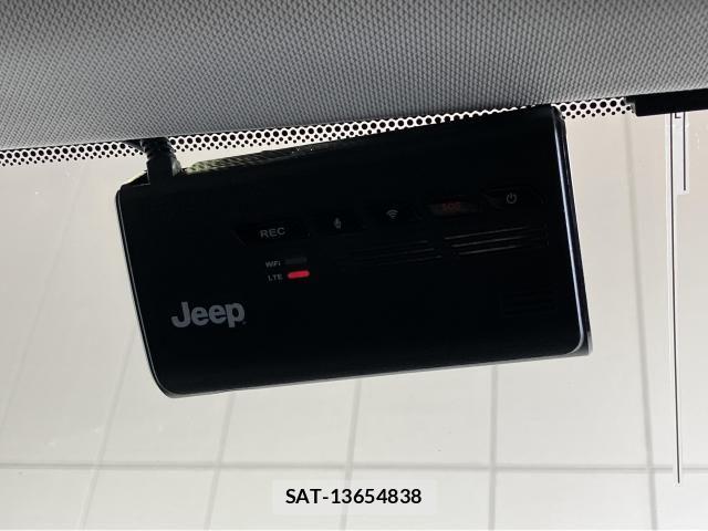 Jeep RENEGADE 2022-07 7617235-15