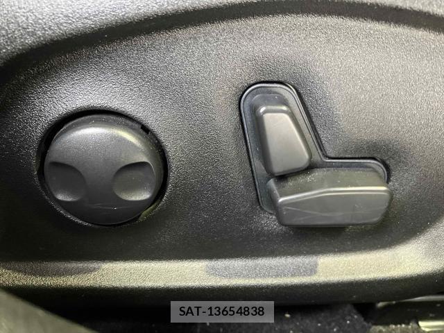 Jeep RENEGADE 2022-07 7617235-17