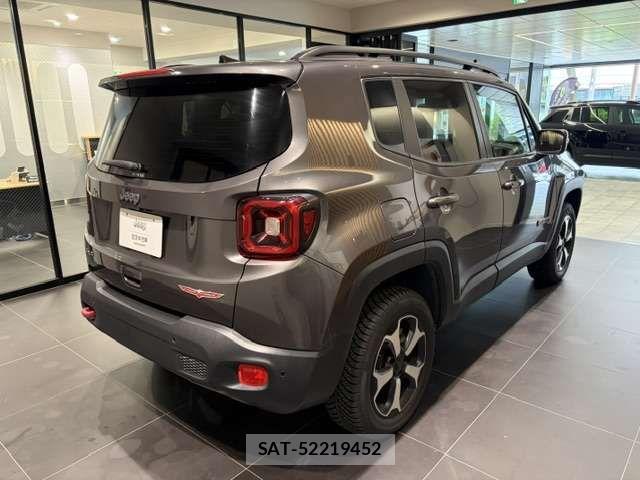 Jeep RENEGADE 2021-01 7617238-4