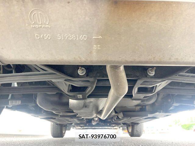 Jeep RENEGADE 2018-09 7617241-19