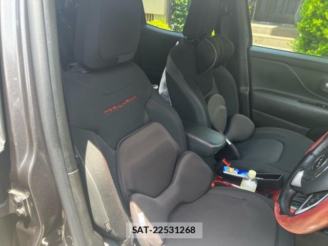 Jeep RENEGADE 2020-07 7617237-13