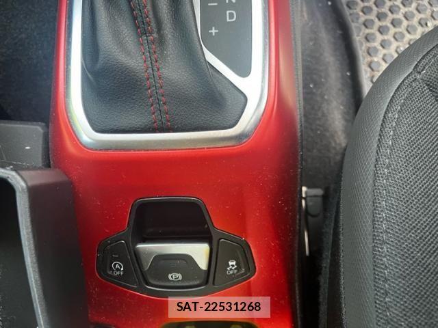 Jeep RENEGADE 2020-07 7617237-17