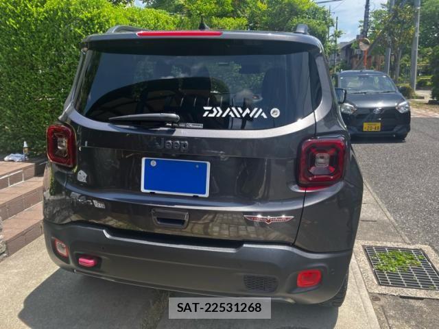 Jeep RENEGADE 2020-07 7617237-1
