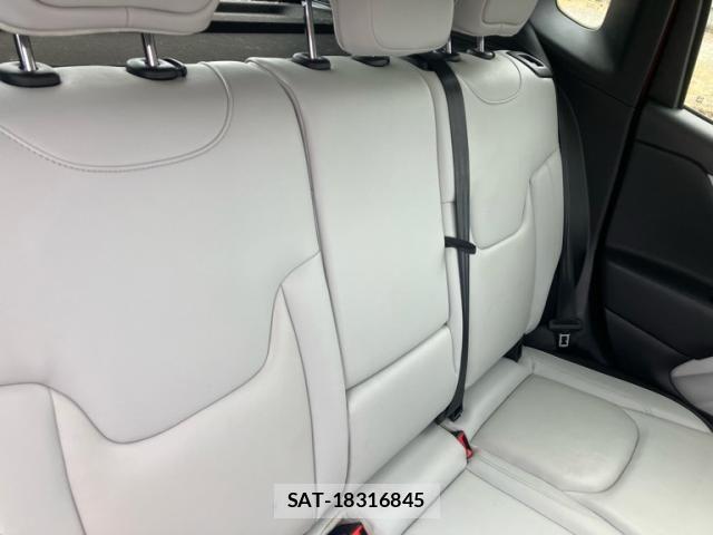 Jeep RENEGADE 2021-09 7617242-17